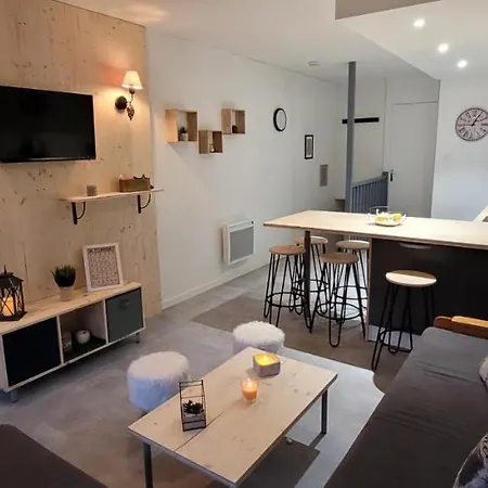 Apartment Au Pied Des Pistes